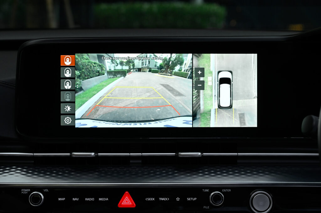 40,000 km KIA Carnival 2.2 SXL Sunroof MY22 โลโก้ใหม่ รุ่นท็อปสุด รถมือเดียว มีประวัติศูนย์ทุกระยะ