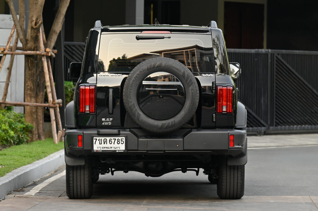 800 km GMW TANK 300 DIESEL 2.4 Ultra 4WD รุ่นท็อปสุด เจ้าของชาวอังกฤษมือเดียว ซื้อเงินสดสภาพป้ายแดง