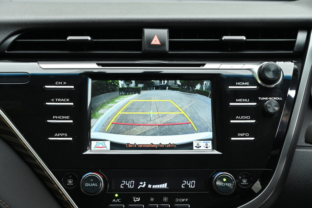 30,000 km Toyota Camry 2.0 G รถบ้านมือเดียวใช้งานน้อยมาก มีประวัติศูนย์โตโยต้าทุกระยะจนถึงปัจจุบัน
