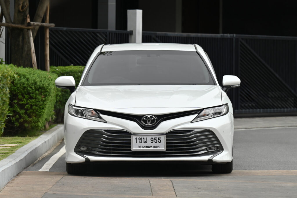 30,000 km Toyota Camry 2.0 G รถบ้านมือเดียวใช้งานน้อยมาก มีประวัติศูนย์โตโยต้าทุกระยะจนถึงปัจจุบัน