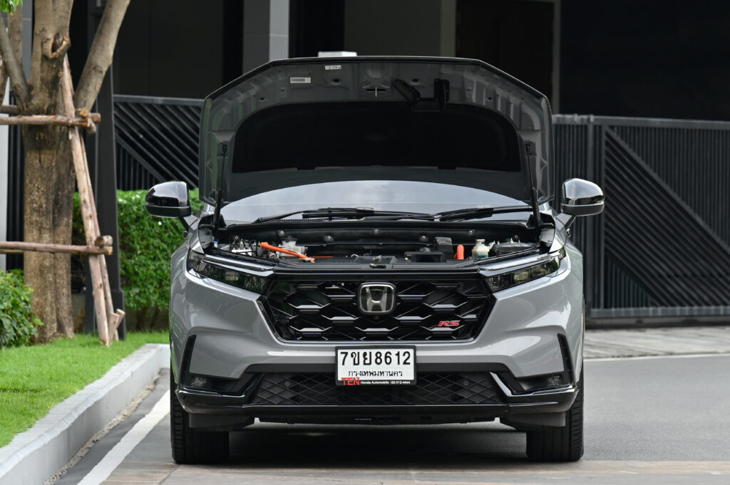 7,000 km CR-V e:HEV RS 4WD Minorchange รุ่นท็อปสุด เพิ่ม Blind Spot เบาะลม รถบ้านมือเดียวสภาพป้ายแดง