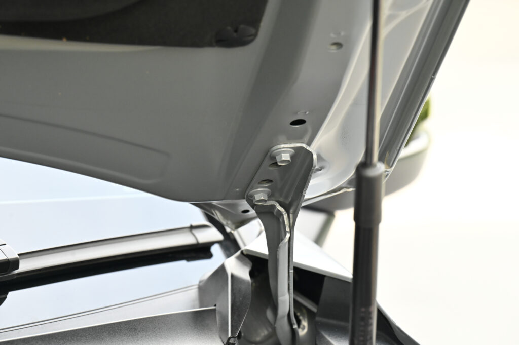 7,000 km CR-V e:HEV RS 4WD Minorchange รุ่นท็อปสุด เพิ่ม Blind Spot เบาะลม รถบ้านมือเดียวสภาพป้ายแดง