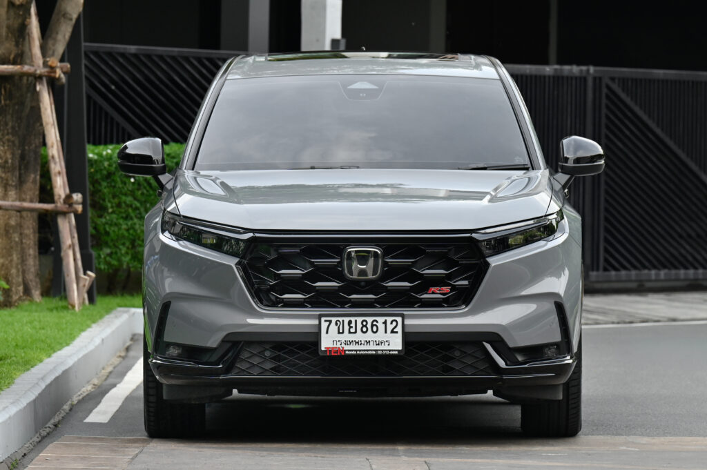 7,000 km CR-V e:HEV RS 4WD Minorchange รุ่นท็อปสุด เพิ่ม Blind Spot เบาะลม รถบ้านมือเดียวสภาพป้ายแดง