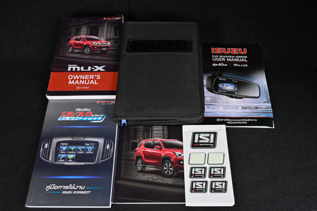 ขาย ISUZU MU-X 3.0 DA-DVD ONYX Minorchange รุ่นปรับอุปกรณ์ MY19 มีประวัติศูนย์ทุกระยะถึงปัจจุบัน