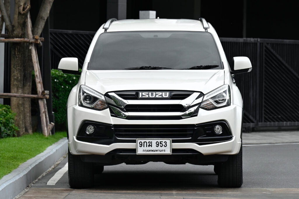 ขาย ISUZU MU-X 3.0 DA-DVD ONYX Minorchange รุ่นปรับอุปกรณ์ MY19 มีประวัติศูนย์ทุกระยะถึงปัจจุบัน