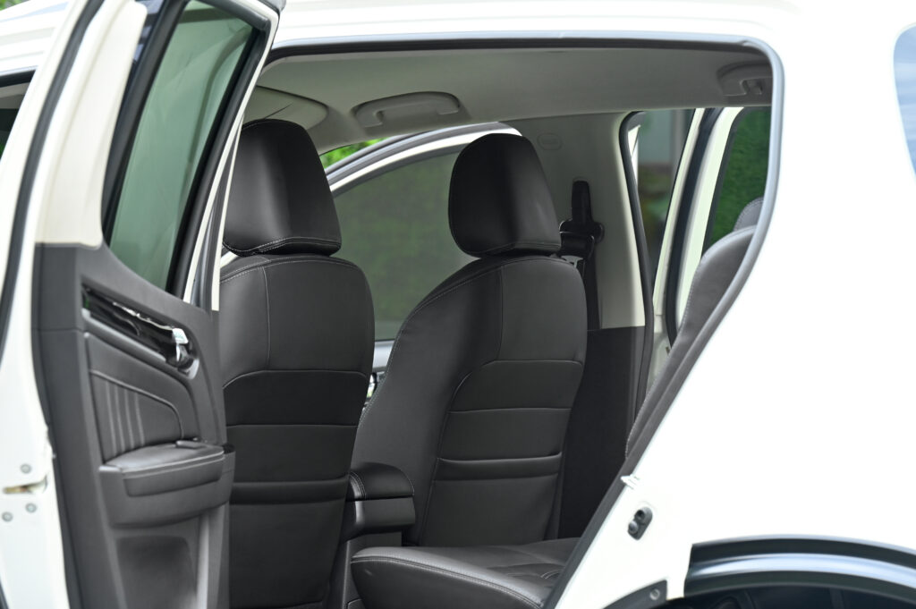 ขาย ISUZU MU-X 3.0 DA-DVD ONYX Minorchange รุ่นปรับอุปกรณ์ MY19 มีประวัติศูนย์ทุกระยะถึงปัจจุบัน
