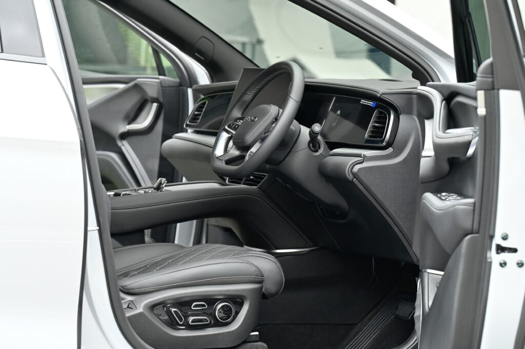 6,981 km รถไฟฟ้า Sealion 7 Performance AWD รุ่นท็อปวิ่งระยะ 542 km 530 แรงม้า 0-100 km/h ใน 4.5 วิ