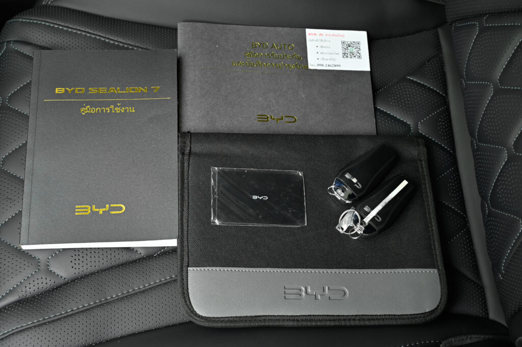 6,981 km รถไฟฟ้า Sealion 7 Performance AWD รุ่นท็อปวิ่งระยะ 542 km 530 แรงม้า 0-100 km/h ใน 4.5 วิ