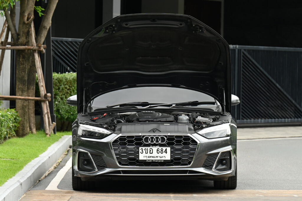 50,000 km AUDI A5 Coupe 40 TFSI S-Line Minorchange รถบ้านมือเดียว Warranty ยังเหลือถึง 12/2027 ครับ