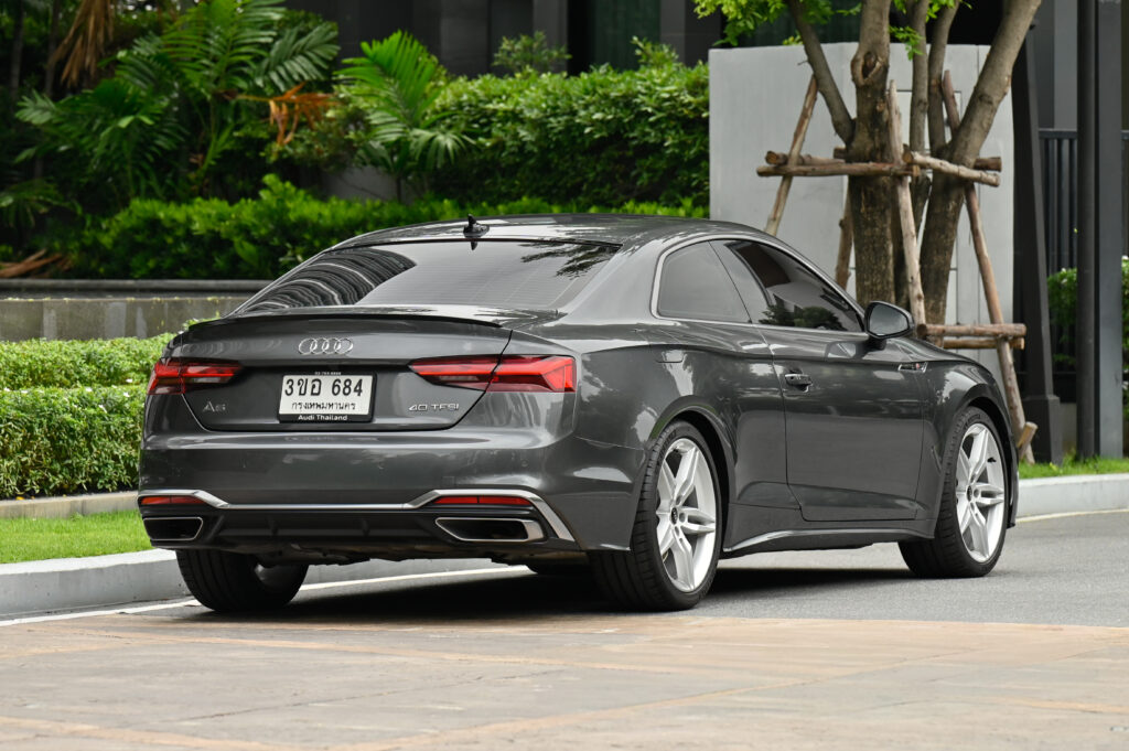 50,000 km AUDI A5 Coupe 40 TFSI S-Line Minorchange รถบ้านมือเดียว Warranty ยังเหลือถึง 12/2027 ครับ